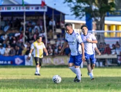 Cetak Hatrick dan Bawa Berani FC Menang 7-1, Gubernur Anwar Hafid Resmi Buka Berani Juara Pagimana 2026