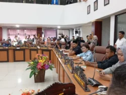 Terkait Nasib Pengusaha Rapat Gabungan DPRD Kota Palu dipimpin Muchlis U Aca